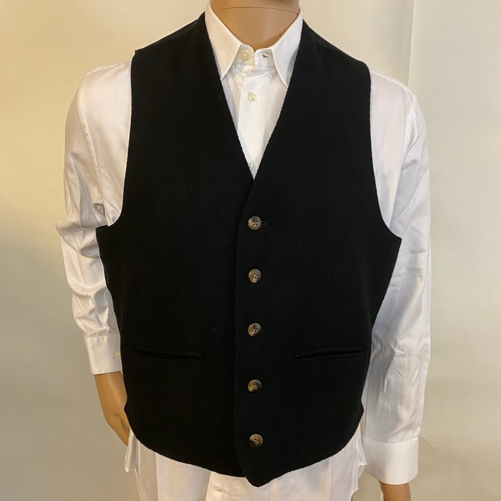 Saks Fifth Avenue Navy Blue Wool Blend Vest Large Italian Fabric Made Hong Kong